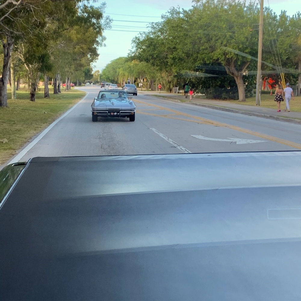 Meet your Posher, Robert and Bibi